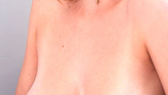 Массажист отымел мою горячую жену