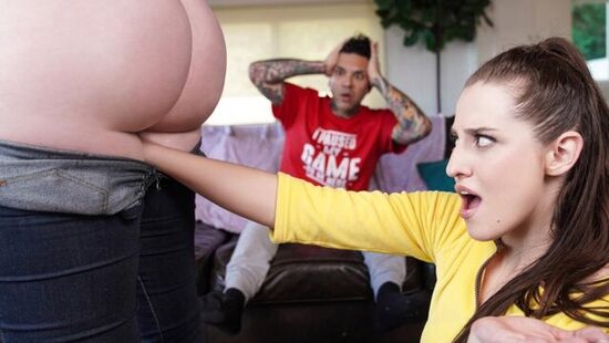 Brazzers - Трахнул подругу жены и кончил внутрь