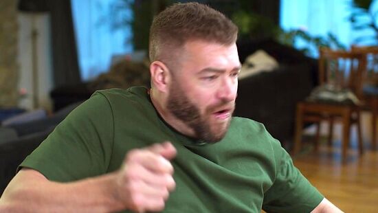 Друзья жестко отымели мамку своего друга