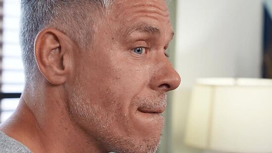 Хороший свингер секс подарила жена своему муженьку