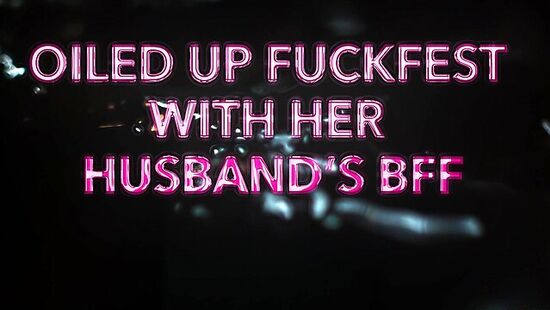 Жена во время массажа не удержалась и трахнулась с массажистом