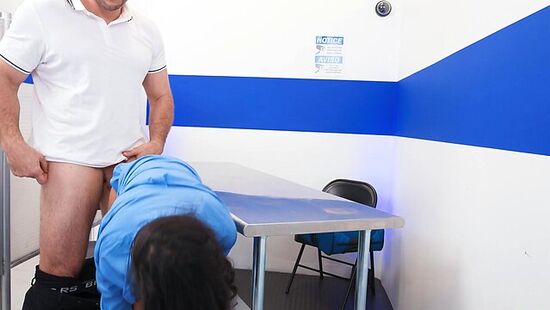 Brazzers МЖМ порно с Ameena Green